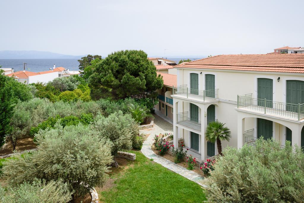 Kyveli Hotel Apartments Vrontádos Eksteriør billede